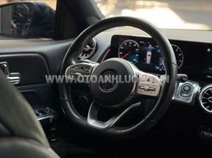 Xe Mercedes Benz GLB 200 AMG 2020