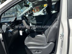 Xe Hyundai Custin Tiêu Chuẩn 1.5T 2024