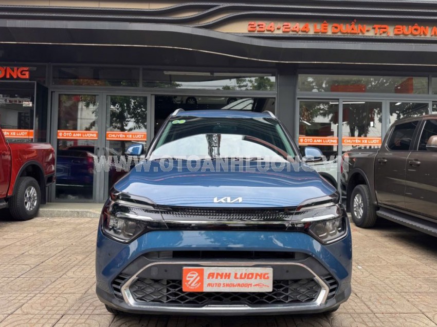 Kia Carens 1.5G Luxury