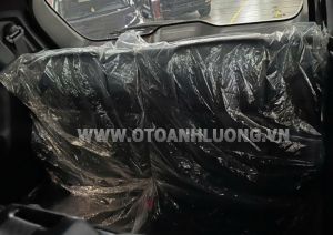 Xe Ford Everest Titanium 2.0L 4x2 AT 2019