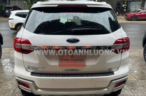 Xe Ford Everest Titanium 2.0L 4x2 AT 2019