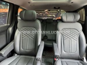 Xe Hyundai Custin Cao Cấp 2.0T 2024