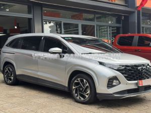 Xe Hyundai Custin Cao Cấp 2.0T 2024