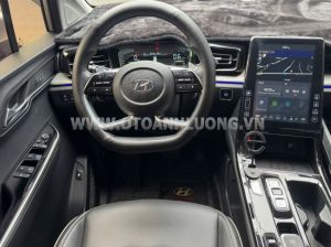 Xe Hyundai Custin Cao Cấp 2.0T 2024