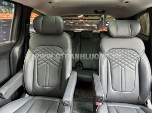 Xe Hyundai Custin Cao Cấp 2.0T 2024
