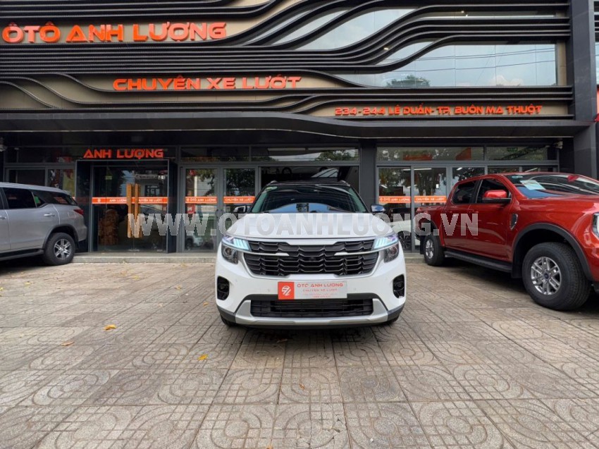 Kia Seltos Deluxe 1.5 AT