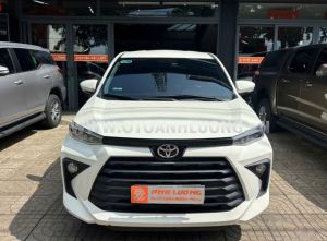 Toyota Avanza Premio 1.5 AT