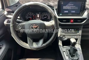 Xe Toyota Avanza Premio 1.5 AT 2024