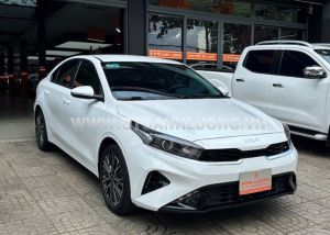 Xe Kia K3 Deluxe 1.6 MT 2022
