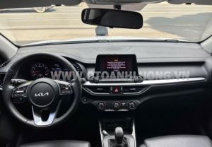 Xe Kia K3 Deluxe 1.6 MT 2022