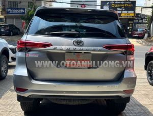 Xe Toyota Fortuner 2.4G 4x2 MT 2017