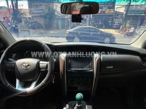 Xe Toyota Fortuner 2.4G 4x2 MT 2017