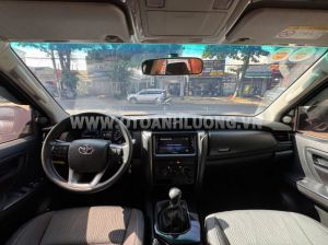 Xe Toyota Fortuner 2.4G 4x2 MT 2020