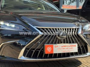Xe Lexus ES 250 2022