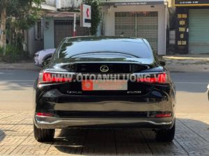 Xe Lexus ES 250 2022