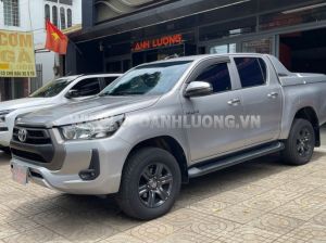 Xe Toyota Hilux 2.4L 4x2 AT 2021