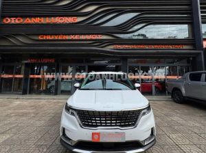 Xe Kia Carnival Signature 2.2D 2024