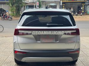 Xe Hyundai Custin Cao Cấp 2.0T 2024
