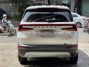Xe Hyundai Custin Cao Cấp 2.0T 2024