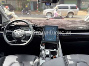 Xe Hyundai Custin Cao Cấp 2.0T 2024