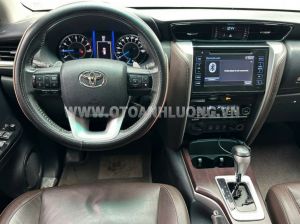 Xe Toyota Fortuner 2.7V 4x4 AT 2017