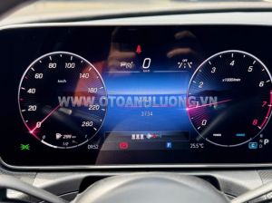 Xe Mercedes Benz C class C300 AMG 2023