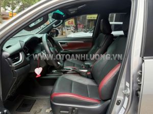 Xe Toyota Fortuner Legender 2.4L 4x2 AT 2022