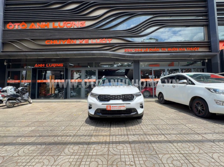 Kia Sonet Premium 1.5 AT
