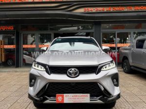 Xe Toyota Fortuner Legender 2.4L 4x2 AT 2022