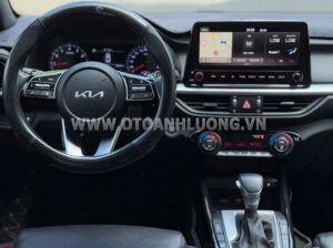 Xe Kia K3 Premium 1.6 AT 2022