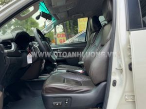 Xe Toyota Fortuner 2.4G 4x2 AT 2019