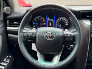 Xe Toyota Fortuner 2.4G 4x2 AT 2019