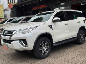 Xe Toyota Fortuner 2.4G 4x2 AT 2019