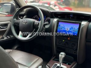 Xe Toyota Fortuner 2.4G 4x2 AT 2019