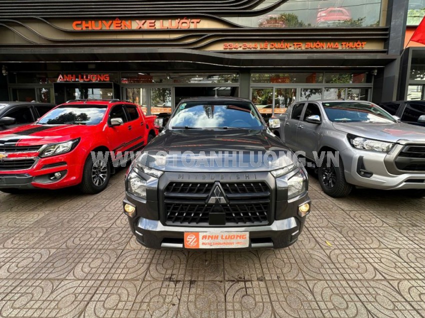 Mitsubishi Triton GLX 2WD AT