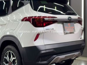 Xe Kia Seltos Deluxe 1.4 AT 2021