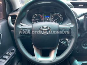 Xe Toyota Hilux 2.4L 4x2 AT 2021