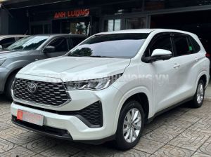 Xe Toyota Innova Cross 2.0 CVT 2024