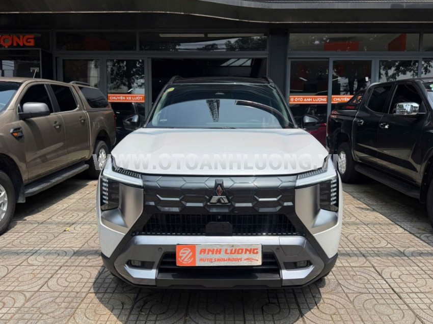 Mitsubishi Destinator Ultimate