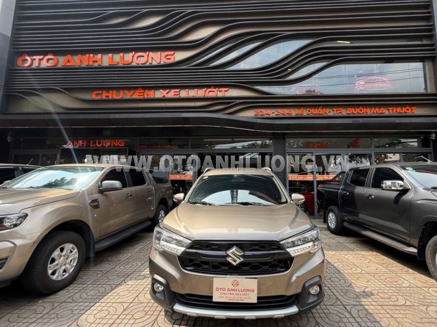 Suzuki XL7 Hybrid 1.5 AT