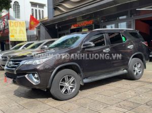 Xe Toyota Fortuner 2.4G 4x2 AT 2019