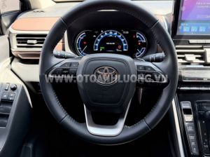 Xe Toyota Innova Cross HEV 2.0 CVT 2025