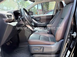 Xe Toyota Innova Cross HEV 2.0 CVT 2025