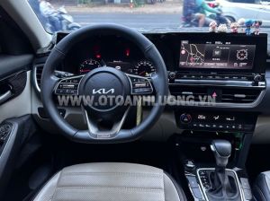 Xe Kia Seltos Premium 1.4 AT 2024