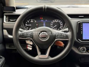 Xe Nissan Navara EL 2.3 AT 2WD 2024
