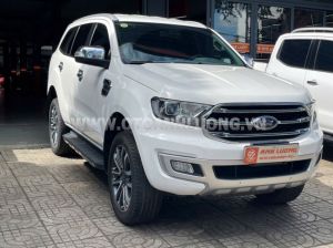 Xe Ford Everest Titanium 2.0L 4x2 AT 2020