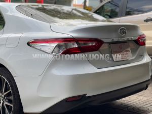 Xe Toyota Camry 2.0G 2021