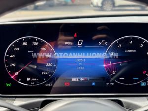 Xe Mercedes Benz C class C300 AMG 2023