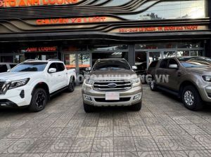 Ford Everest Titanium 2.0L 4x2 AT